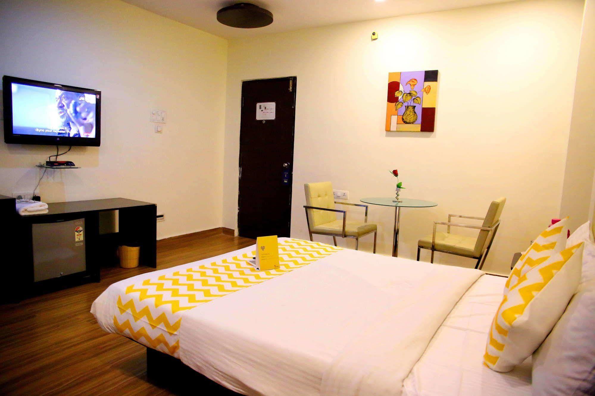 Ksr Park Hotel ハイデラバード エクステリア 写真